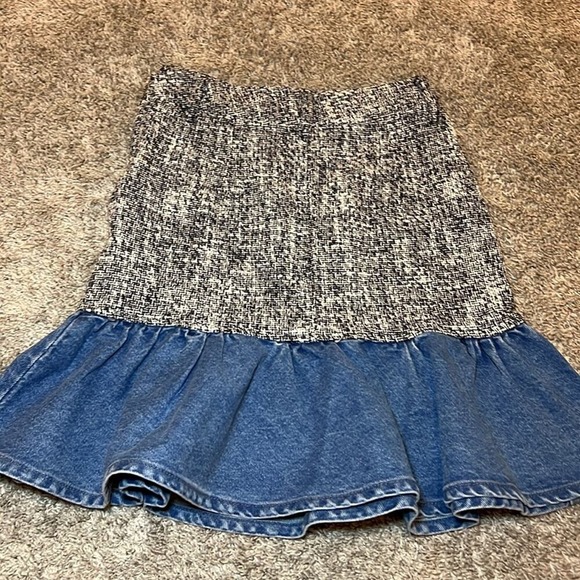 Zara Dresses & Skirts - Zara Jean and Tweed Peplum Skirt. Size XS‎ Academia Denim Schoolgirl Preppy Cute